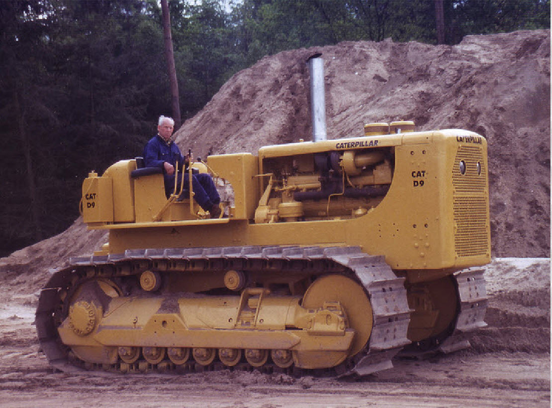 Cat D9E plow tractor right hand drive_1_AG.jpg